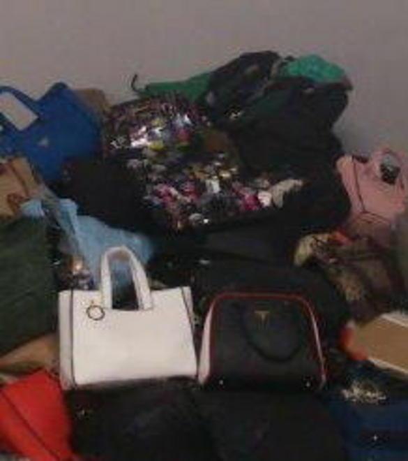Sequestrati tremila falsi