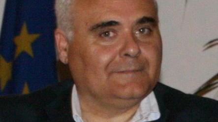 Scuola con l’amianto Analisi dell’aria all’interno delle aule