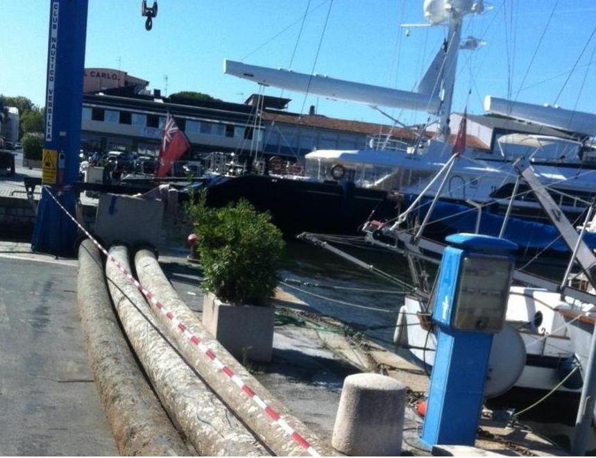 Tubazioni ritrovate in mare: l’ipotesi è che arrivino da Pisa