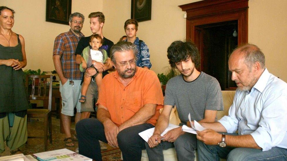 Risposta al sindaco: «Si revochi l’invito a Netanyahu»