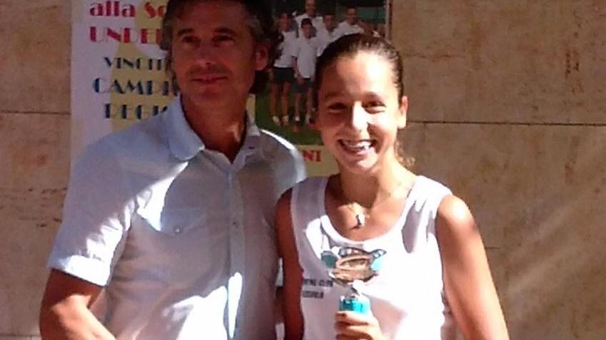 Tennis, la baby Fabiana Marmiroli vince sulla terra rossa di Riccione