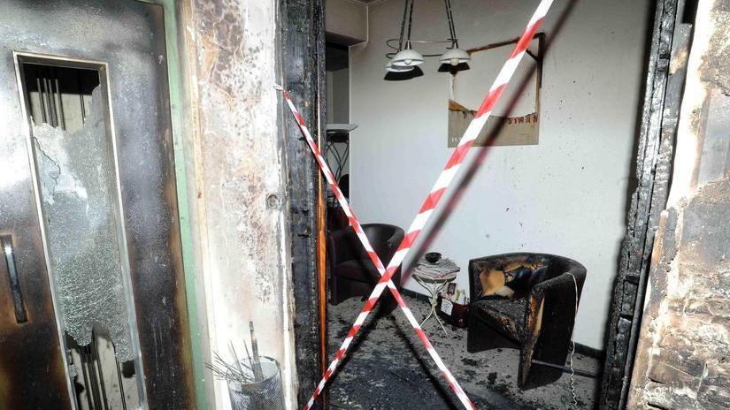 Attentato incendiario, protezione per le due avvocate
