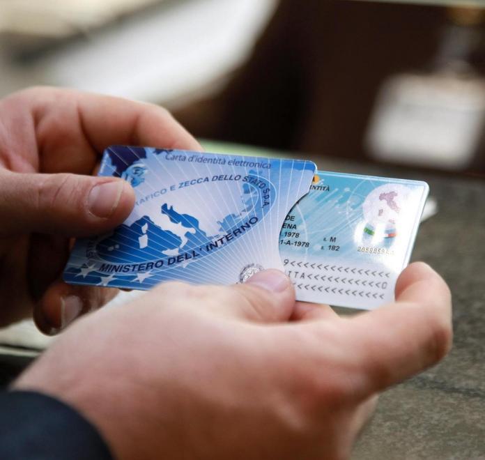 Fallite le carte d’identità elettroniche 
