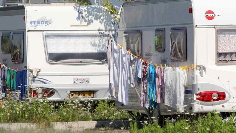 Sgomberati campi nomadi abusivi