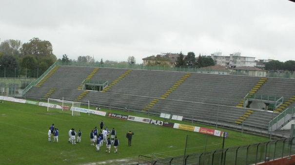 Lucchese, grana tifosi con la Fiorentina