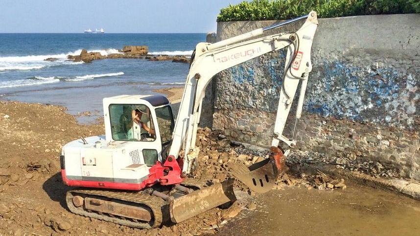 Sistemate le spiagge del Sale, dei Tre Ponti e Quercianella