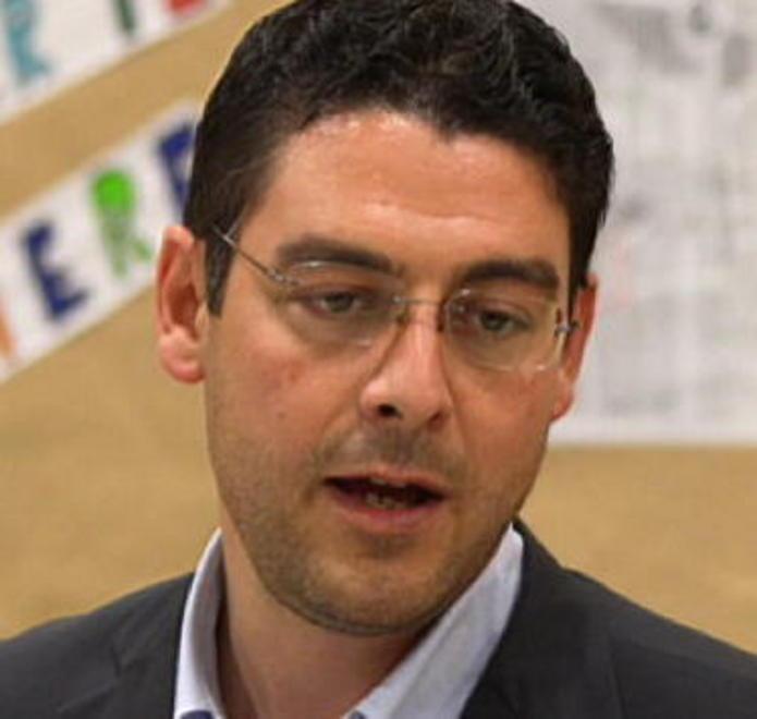 «Badano solo a spartirsi il potere» 