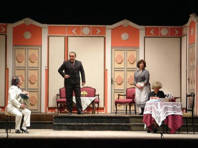 In scena tutta la comicità di “A Chilivani si cambia”