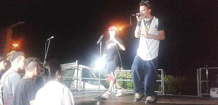 L’estate calda del rapper ferrarese “Frada”
