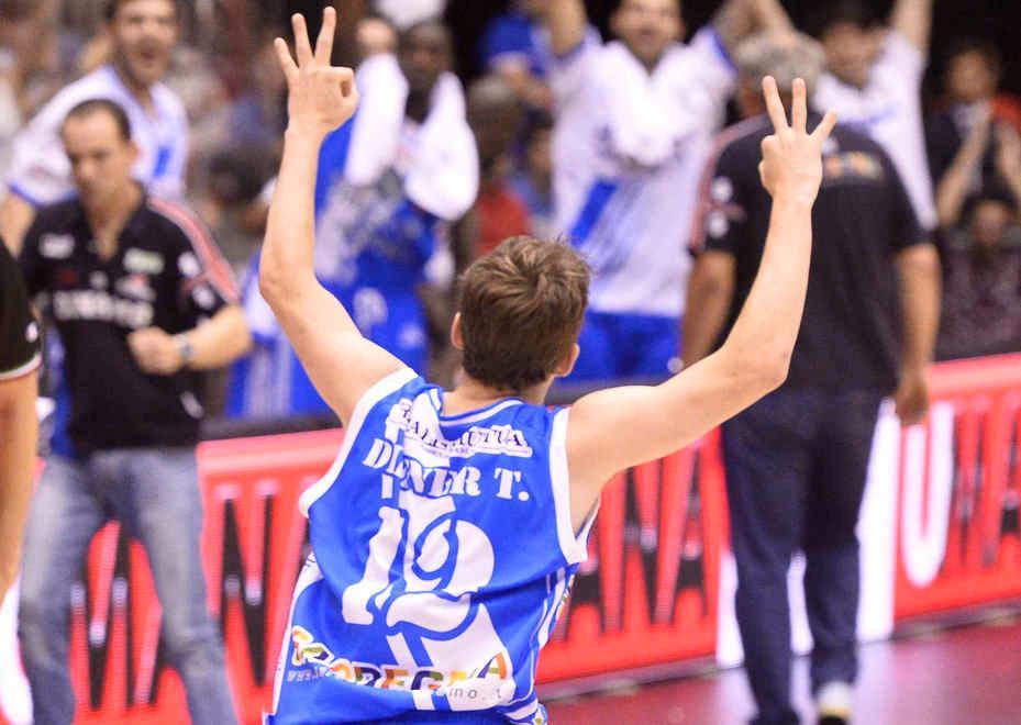 La leggendaria “12” saluta per sempre 