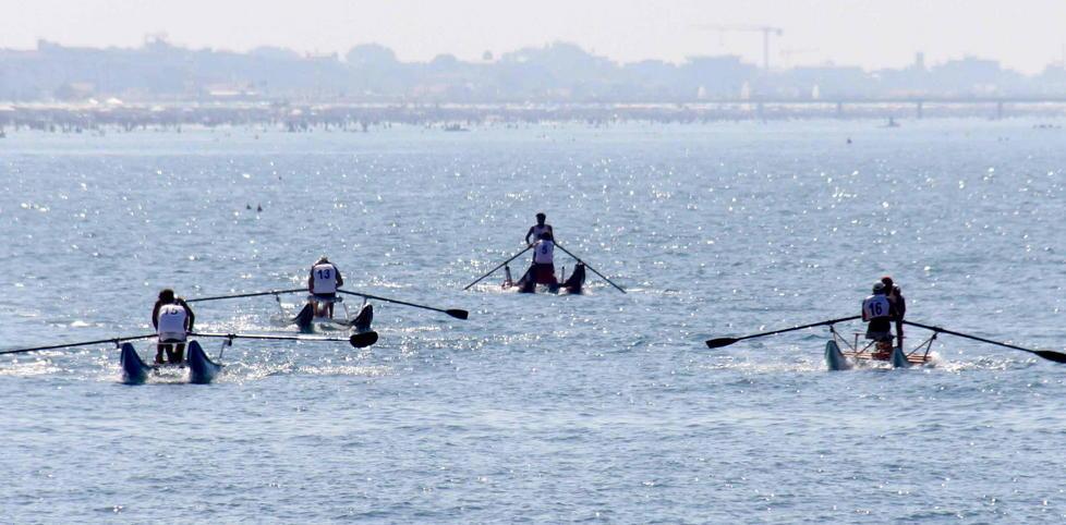 Mare troppo agitato rinviato il Palio dei Bagni 