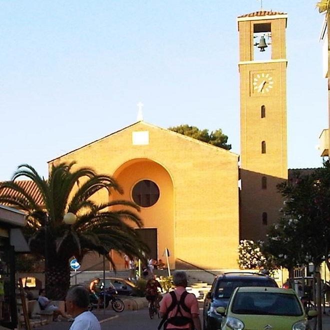 Tre frati “detective” lo pedinano e le fedeli lo inchiodano: «È stato lui»