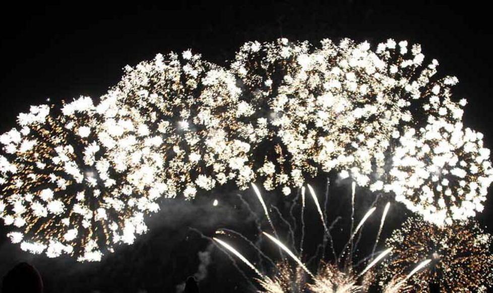 «Spostiamo tutto a Capodanno» 