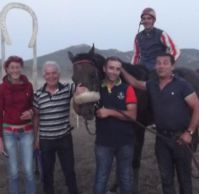 Pisanu in sella a Brontolo ha vinto il Palio di Su Fenu