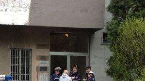 Palazzo nel degrado Nuovo blitz all’alba: scattano le multe