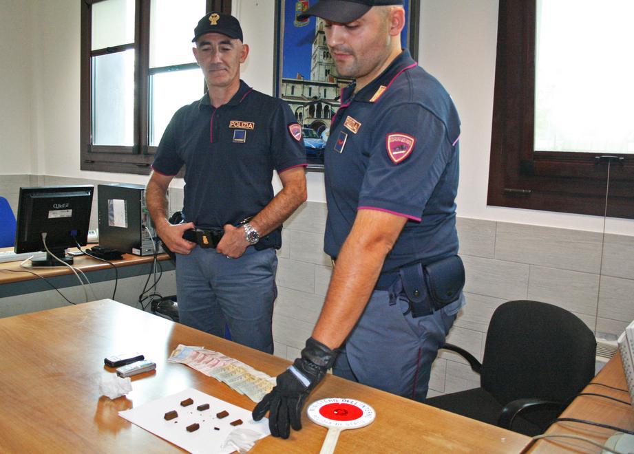 Arrestato durante la consegna