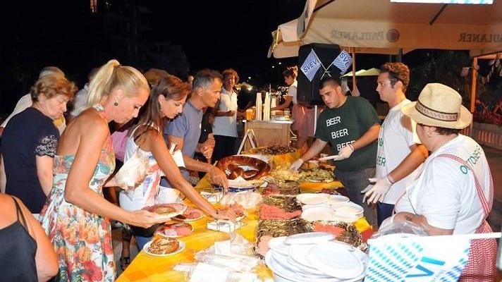 “Cibo in strada” saluta i turisti