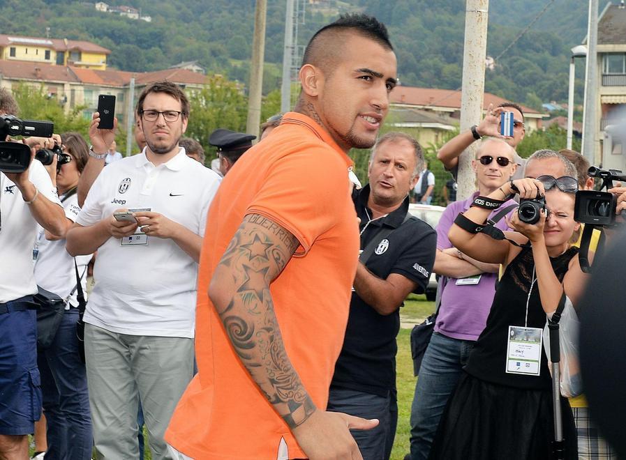 La Juventus blinda Vidal e punta a Pastore o Lavezzi 