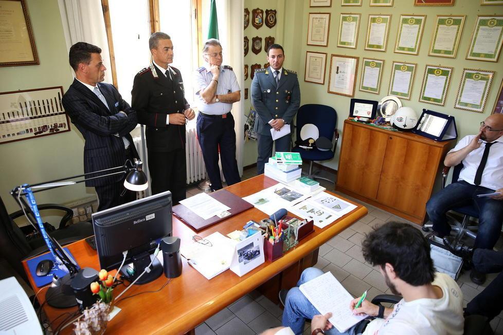 Lotta al commercio abusivo, controlli a tappeto in città 