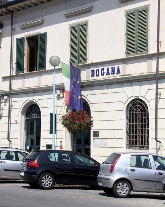 Imprenditore evade 400mila euro di Iva 