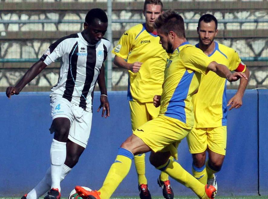 Cellini e Gherardi di rigore nel galoppo con il Rapallo (2-0) 