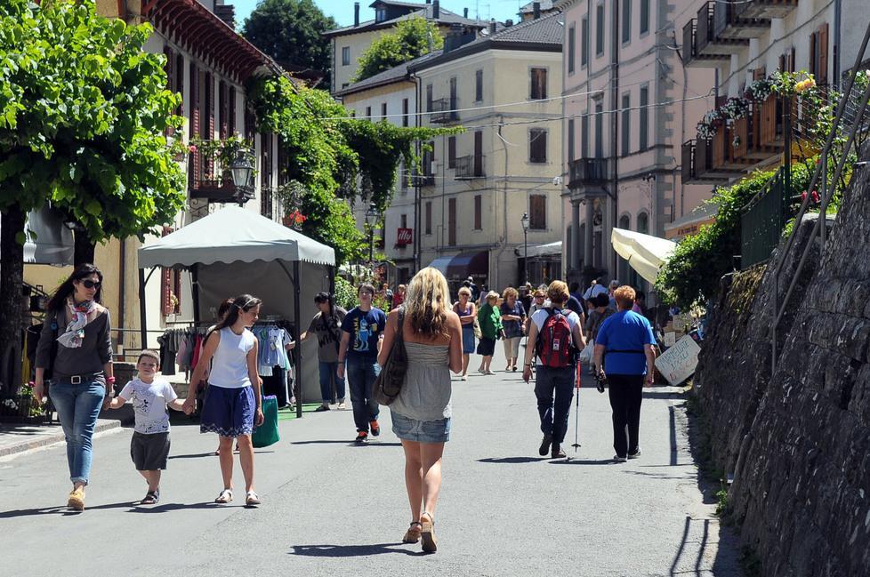 «Turisti dimezzati, estate nera» 