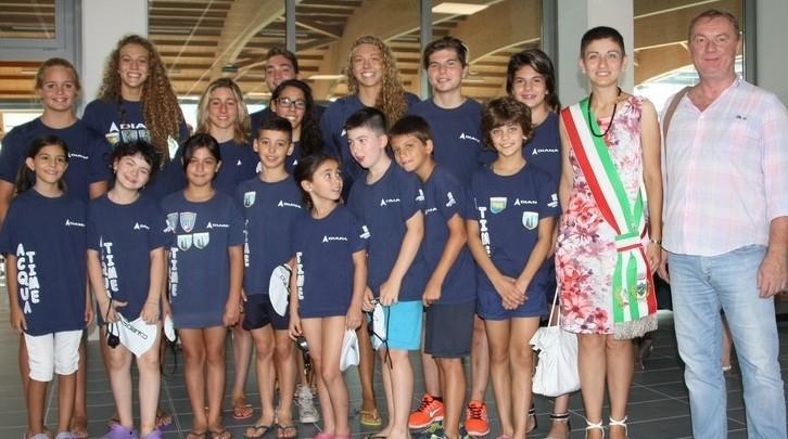 Due piscine in nome dell’amicizia 