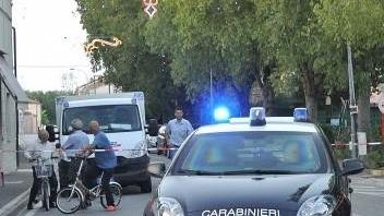 Preso a coltellate in pieno centro