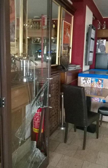 Rubano 200 euro al “The Club” 