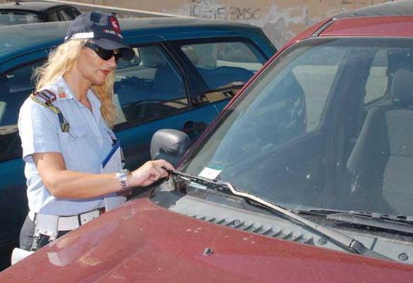 Auto con targhe straniere in aumento 