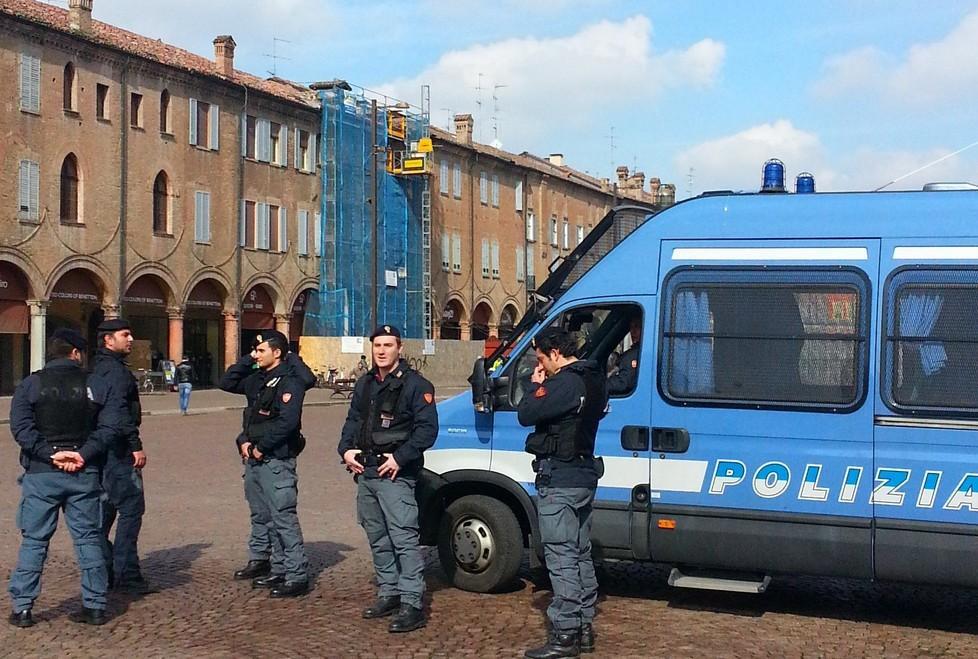 «Nelle vie del centro spacciatori e drogati sono visibili a tutti» 