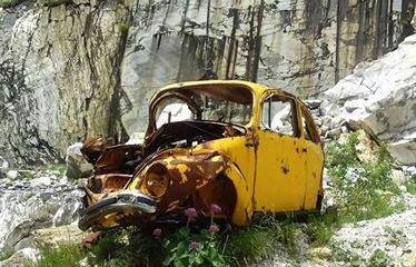 “Stop alle cave” il grido ambientalista per le Alpi Apuane 