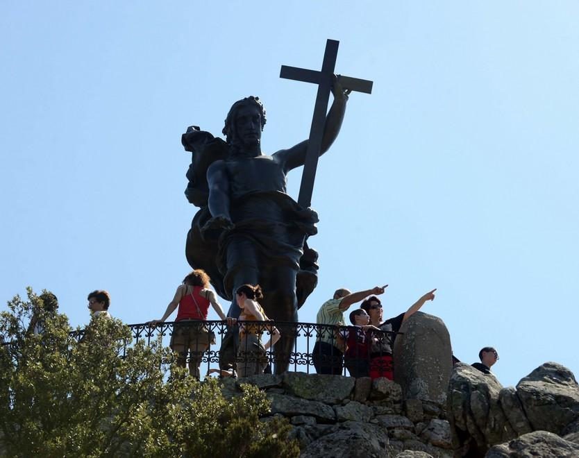 Basta con l’apparenza e la vernice cristiana: è un cammino di fede 