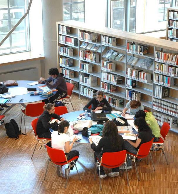 Biblioteca S. Giorgio tra le mete più ambite per le ferie in città 