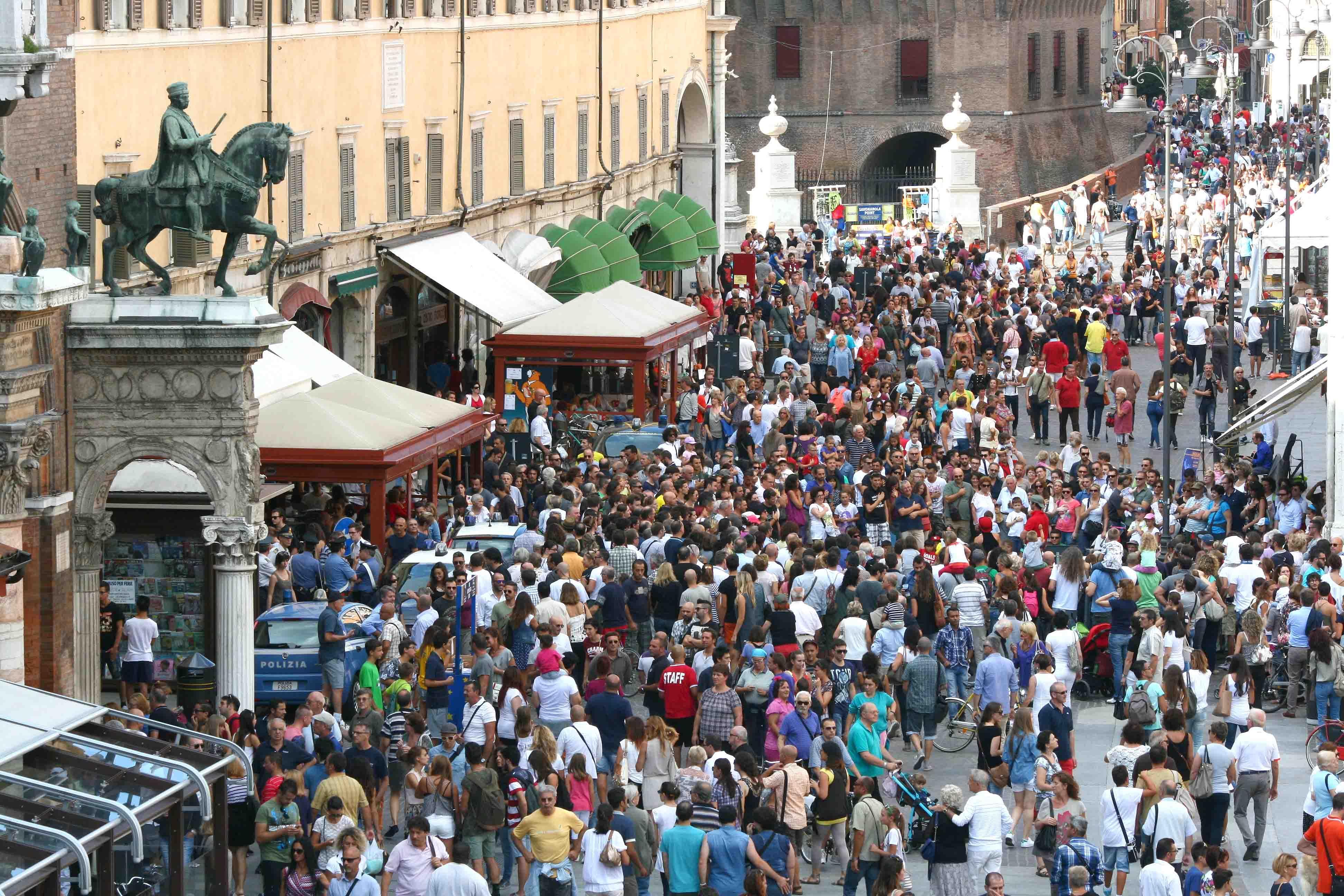 Pienone con il Buskers Festival