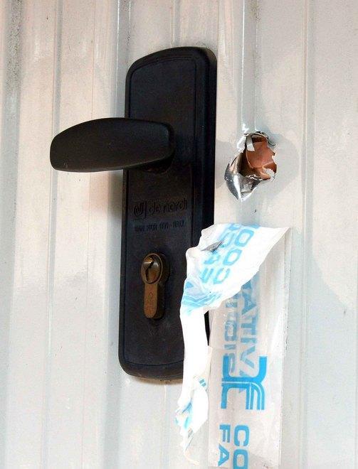 Torna la banda dei garage Razzia notturna e danni 