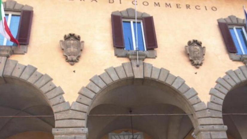 Livorno, spariti migliaia di euro alla Camera di Commercio, funzionaria nei guai