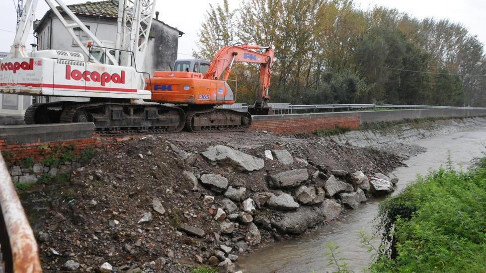 Due idrovore anti allagamenti sulla Contesora e sul Fossone