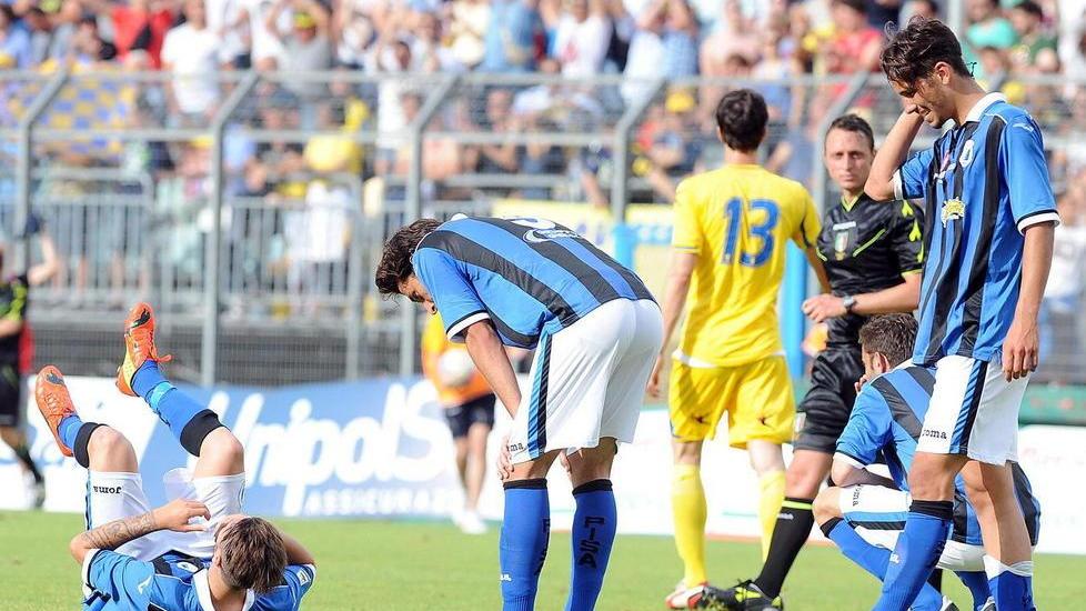 Slitta tutto a giovedì, Pisa e Vicenza ci credono