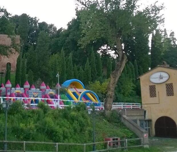 Famiglie nel Parco al posto dei vandali