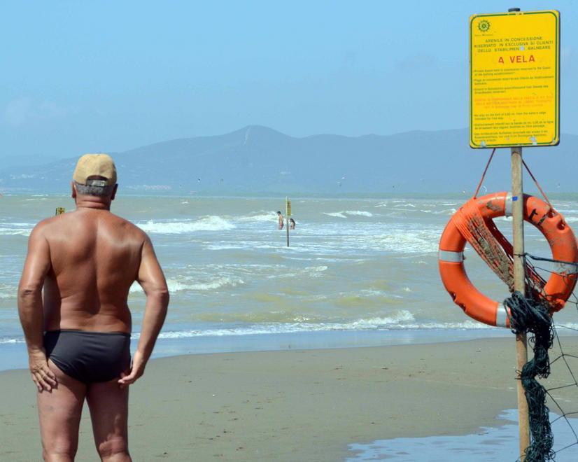 Nuove analisi, revoca parziale dei divieti di balneazione a Marina 
