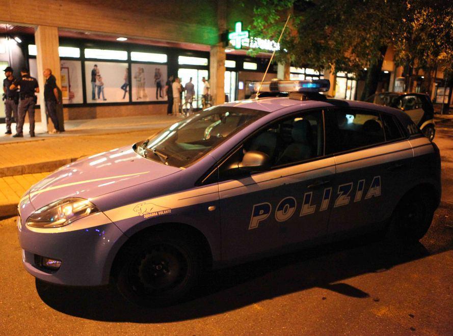 “Assalto” alla farmacia notturna 