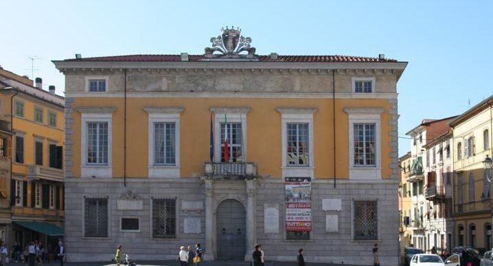 Summit di Alessio Cavarra contro la crisi economica