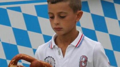 I boccali in alto, al via la Septemberfest