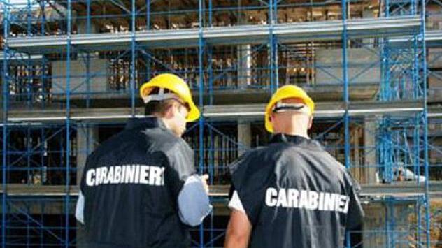 Controlli nei cantieri edili denunciato un titolare