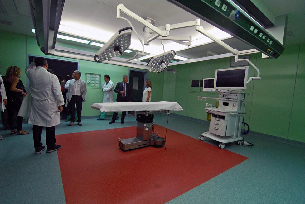 Falso allarme bomba all’ospedale di Oristano, un denunciato 