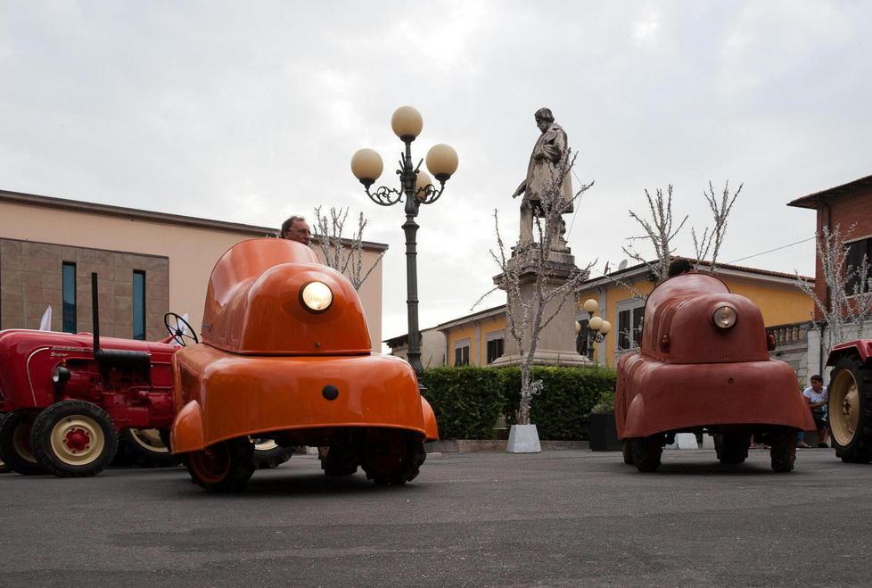 Trattori Porsche in tour nelle campagne di Fucecchio