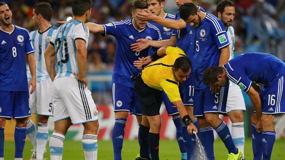 «Arbitri bravi ma il calcio vive nell’incuria»