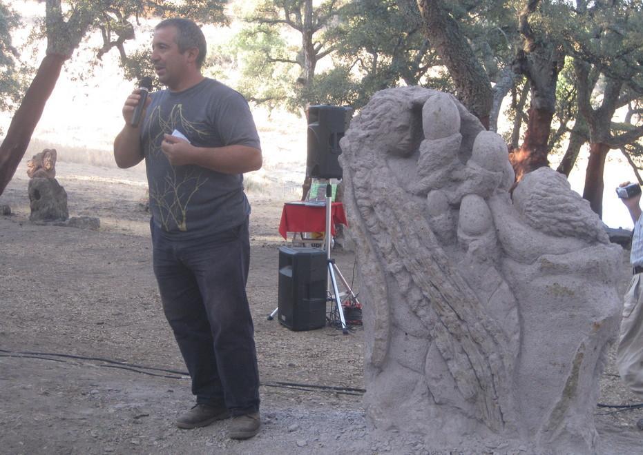 Scultori all’opera a Chiaramonti 