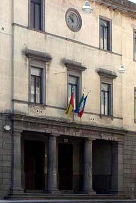 Aumentano le tasse, salasso in arrivo per tutti i cittadini 